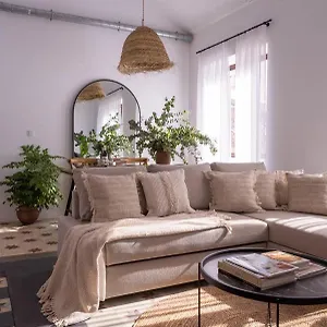 Apartamento Junto A Hospital Real , Granada España